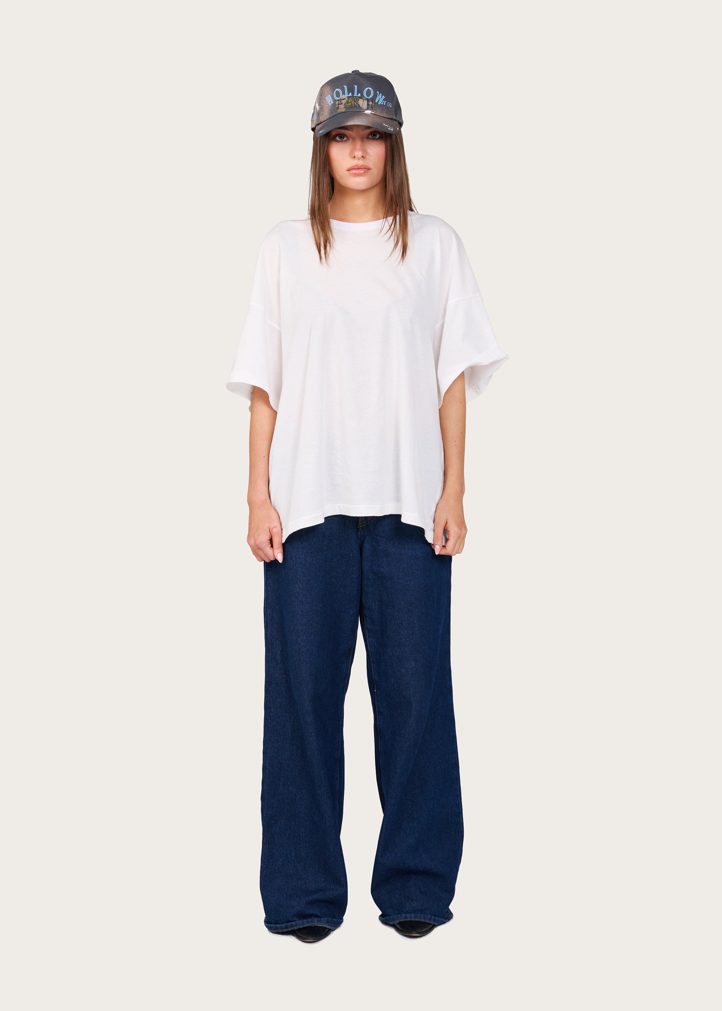 ROMANCE TEE