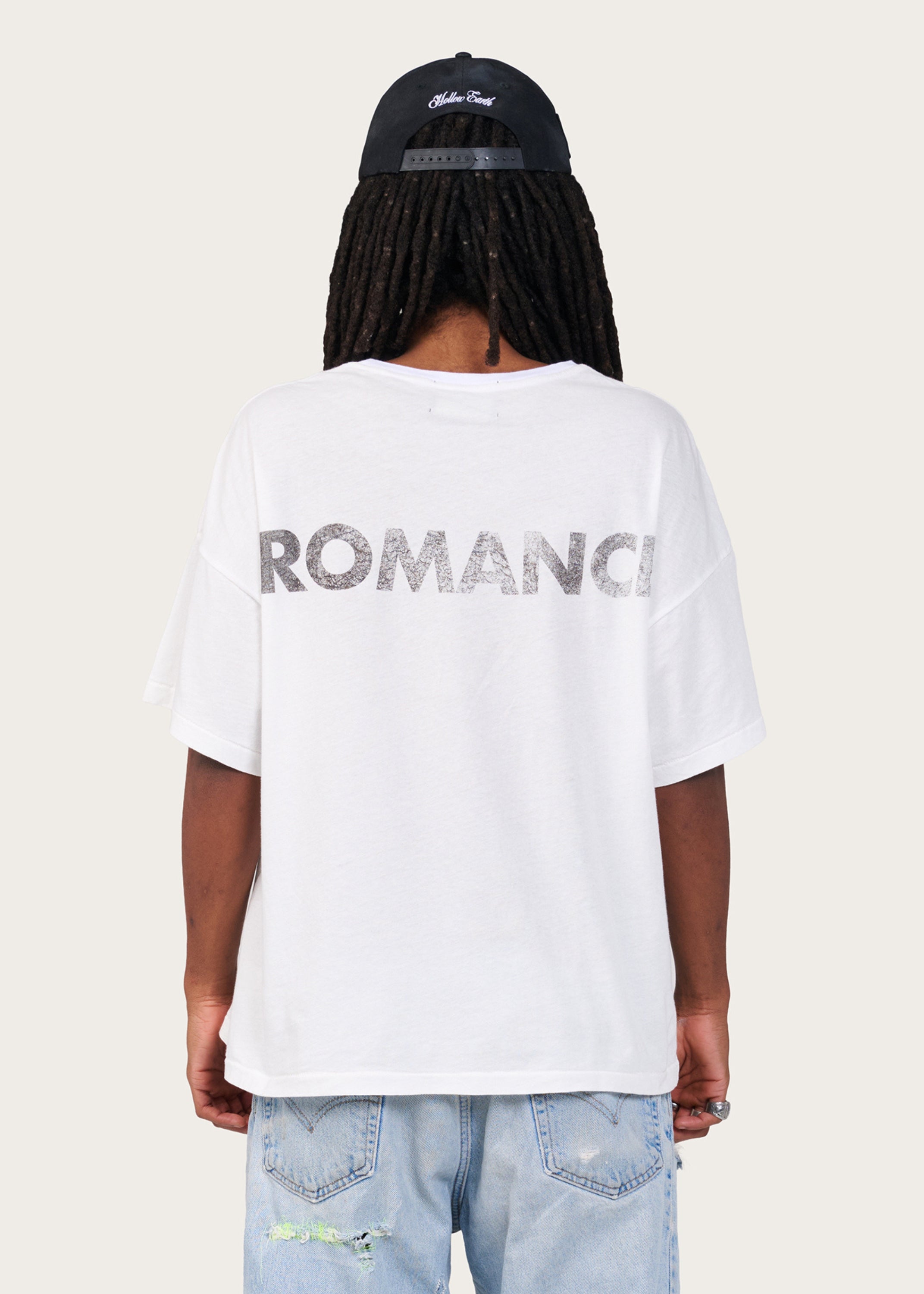 ROMANCE TEE